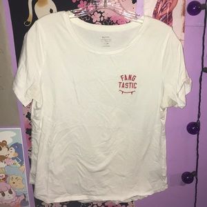 Old navy holiday t shirt!!